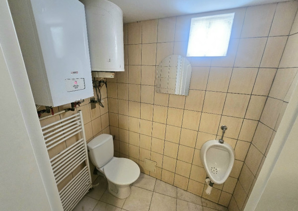 Komerčný areál pri hlavnom ťahu –Bánovce nad Bebravou 2466m2