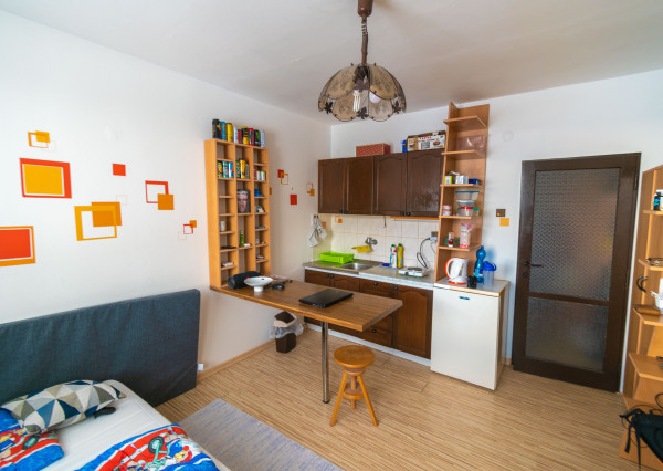Na prenájom garsónka, 20 m², Šándorova, Ružinov od 1.5.2026