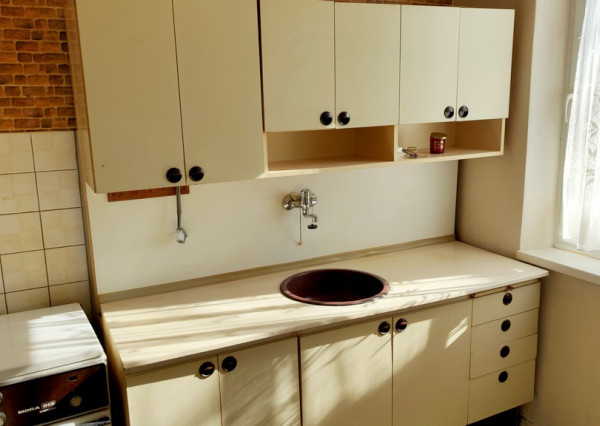 Na predaj 1 izbový byt 32m2-Piešťany