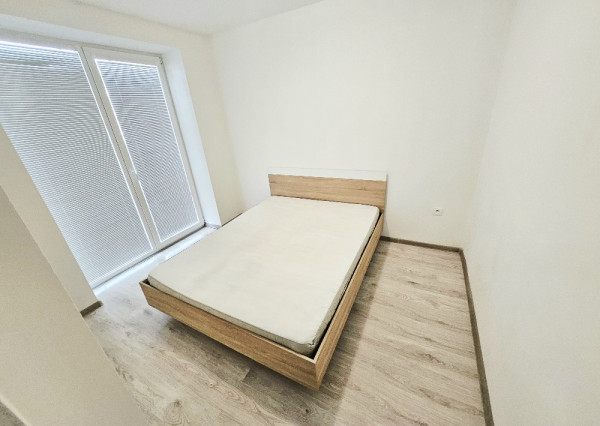 PRENÁJOM Bánovce nad Bebravou /1,5 IZBOVÝ BYT/BALKÓN/PIVNICA