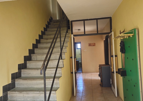 5 izbový rodinný dom Horné Kočkovce