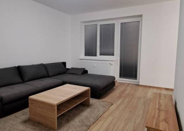 Prenájom 2 izbového bytu v novostavbe, Dubnica nad Váhom, 66 m2