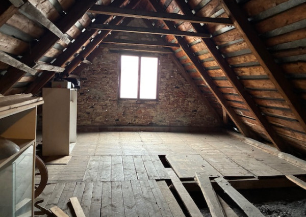 Predám Rodinný dom Červený Kameň, pozemok 340 m2