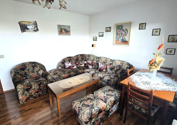 4-izbový byt s výhľadom, ktorý nekúpiš každý deň – Brezová pod Bradlom, 81 m²