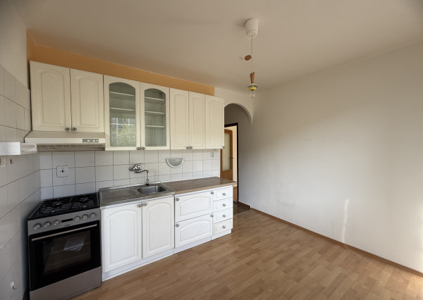 Na predaj väčší 2 izbový byt, Trenčianske Teplice, 57 m2