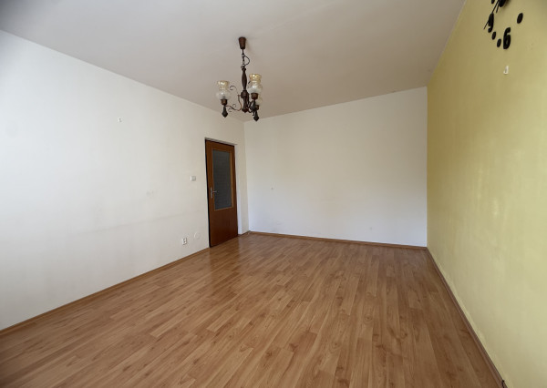 Na predaj väčší 2 izbový byt, Trenčianske Teplice, 57 m2