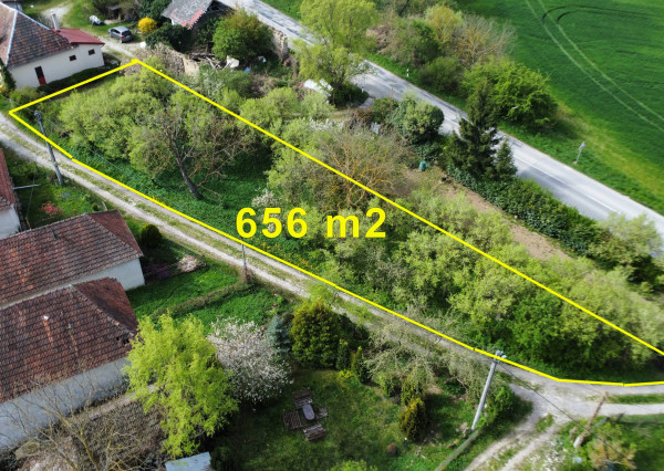 Stavebný pozemok 656 m² Prašník – Grnča | Pokoj vidieka