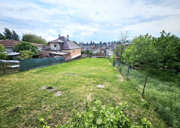 POZEMOK  Bánovce nad Bebravou – 794 m² / CENTRUM MESTA
