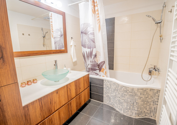 Na prenájom 2,5 izbový byt s balkónom 78 m², novostavba Tomášikova 23C, ihneď voľný