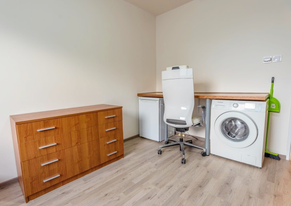 Na prenájom garsónka 20 m², Štefunkova ul. Ružinov, ihneď voľná