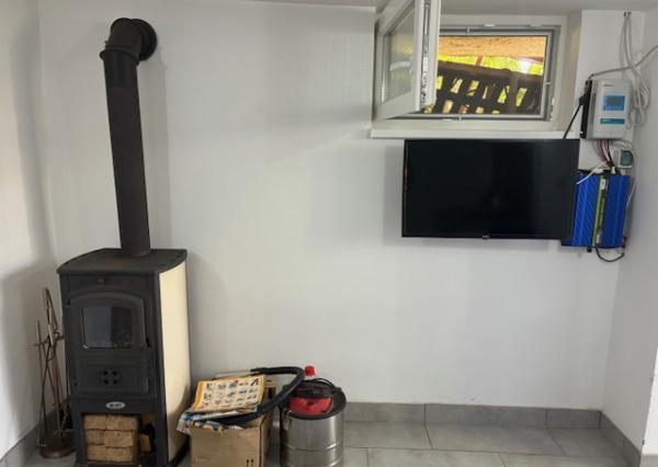 Na predaj murovaná záhradná Chata Ilava, pozemok 385 m2
