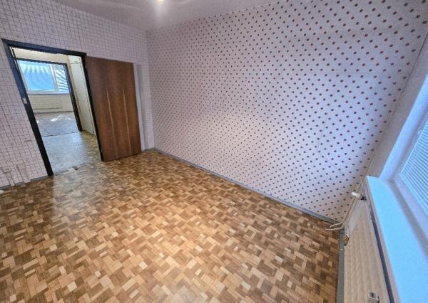 3 izbový byt Bánovce nad Bebravou/DUBNIČKA/72 m2/LOGGIA/PIVNICA