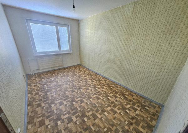 3 izbový byt Bánovce nad Bebravou/DUBNIČKA/72 m2/LOGGIA/PIVNICA