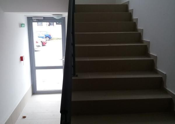PRENÁJOM 1 IZBOVÝ BYT 39 M2 S BALKÓNOM PIEŠŤANY NOVOSTAVBA S PARKOVACÍM MIESTOM