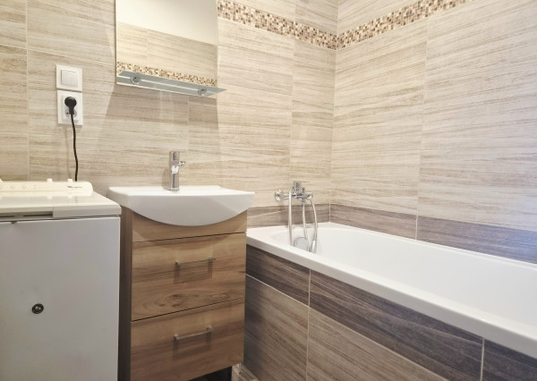 2 izbový byt Trenčín 55m2 + balkón