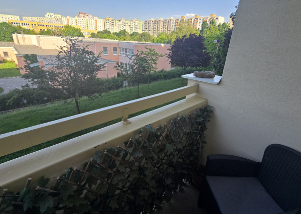 Stačí si priniesť osobné veci – komplet zariadený dizajnový 3-izbový byt | Tehelná, Trnava