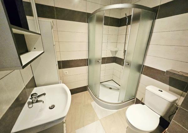 PRENÁJOM 1 IZBOVÝ BYT /34 M2/ SEVER / BALKÓN/ PIVNICA