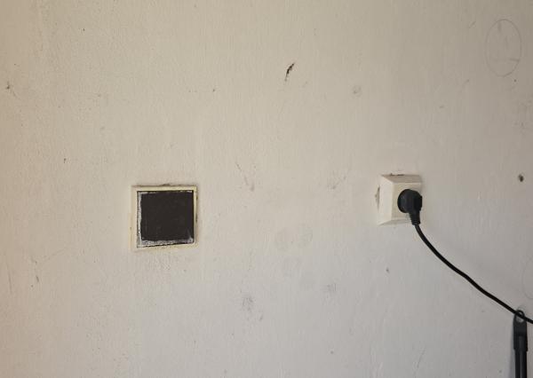 NA PREDAJ MUROVANÁ GARÁŽ 18 m² VO ZVOLENE – ELEKTRINA, VLASTNÝ POZEMOK, VÝBORNÁ LOKALITA