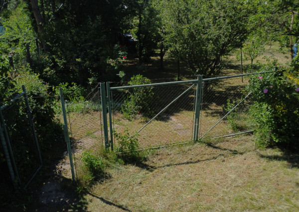 Pozemok s chatkou a nádherným výhľadom v Sokolovciach | 645 m² | elektrina | pokoj a príroda