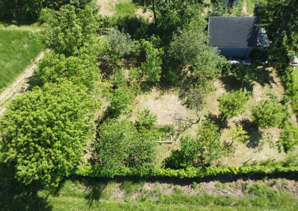 Pozemok s chatkou a nádherným výhľadom v Sokolovciach | 645 m² | elektrina | pokoj a príroda