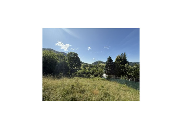 KRÁSNY rekreačný pozemok 709 m2 Zliechov - SUPER CENA