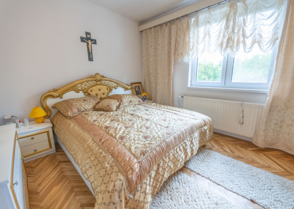 EXKLUZÍVNA PONUKA   Rodinný dom Topoľčany, pozemok 733 m2