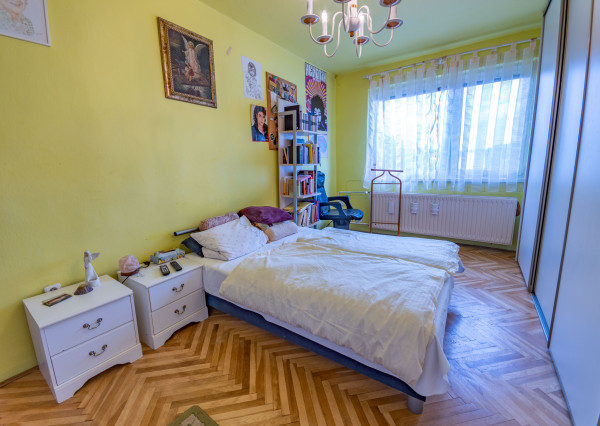 EXKLUZÍVNA PONUKA   Rodinný dom Topoľčany, pozemok 733 m2