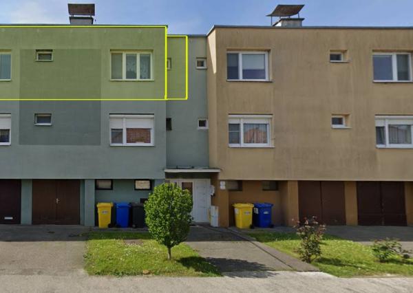 ***Takéto byty sa zvyčajne dedia, nie predávajú*** 3-izbový byt s balkónom, záhradou a garážou – Sadová ulica, Piešťany