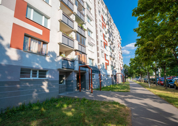 Na predaj 1-izbový byt s lodžiou, 38  m², Hraničná ul. Ružinov – Prievoz