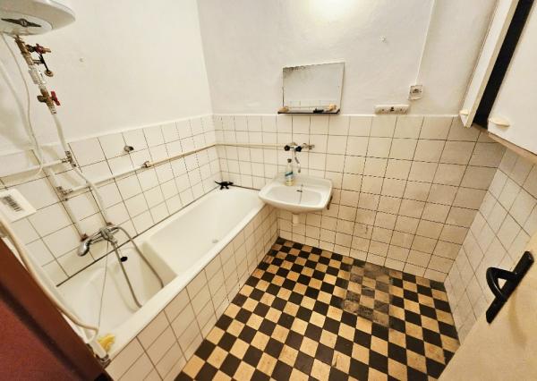3 izbový byt KŠINNÁ -71m2 - so ZÁHRADOU/ LOGGIA /PIVNICA
