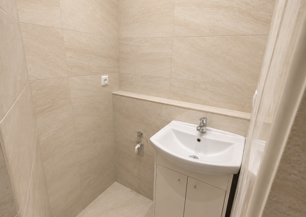 Krásna, slnečná garsónka 33m2 + balkón Trenčianske Teplice