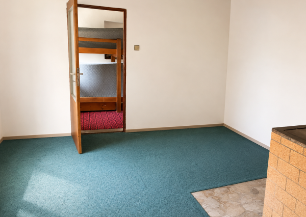 Predám Vidiecky dom Košecké Podhradie, pozemok 340 m2