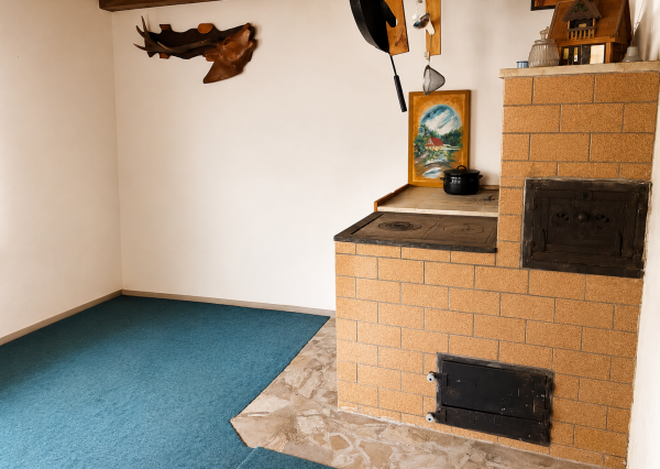Predám Vidiecky dom Košecké Podhradie, pozemok 340 m2