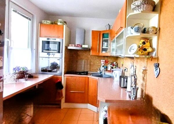 3-izbový byt s veľkou loggiou po rekonštrukcii, Javorova Piešťany