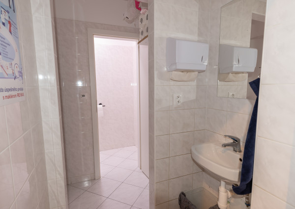 Na prenájom reprezentatívny priestor 231 m² – Dunajská ulica, Staré Mesto, bez provízie, voľný ihneď