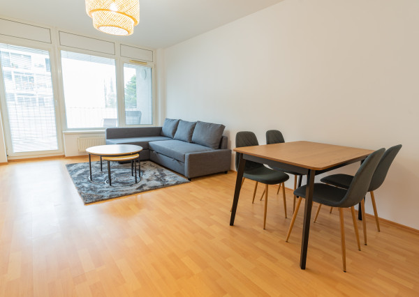 Na prenájom luxusný 2-izbový byt, 73 m², garážové státie, Bratislava – Ružinov (Hrachová), ihneď voľný
