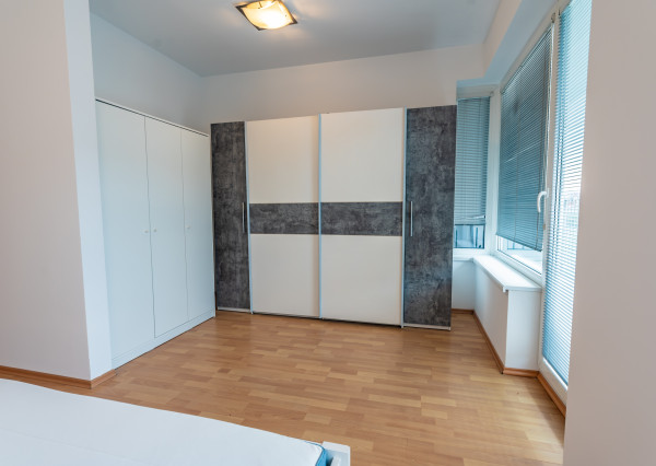 Na prenájom luxusný 2-izbový byt, 73 m², garážové státie, Bratislava – Ružinov (Hrachová), ihneď voľný