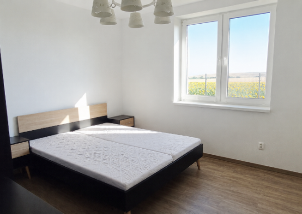 NOVINKA-Novostavba-romantické bývanie v blízkosti lesa aj mesta, Nitra – Malý Lapáš