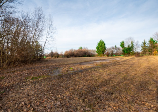 Predaj investičného pozemku - Stupava – extravilán-13 804 m²