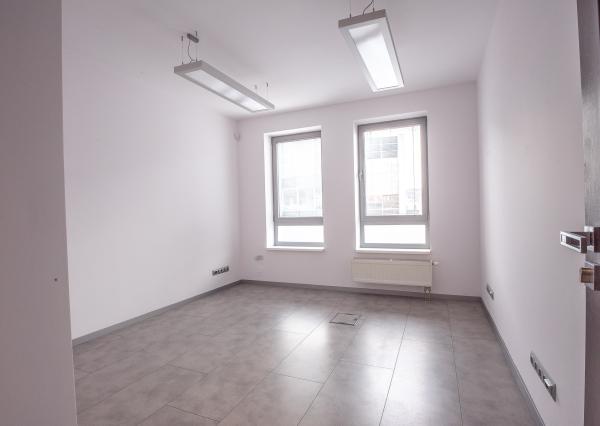 Reprezentatívne administratívne priestory s terasou, Dunajská ul. 124 m², od 08/2026