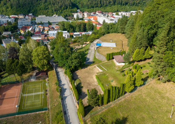 Stavebný pozemok s panoramatickým výhľadom Trenčianske Teplice 2259m2