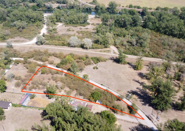 Rekreačný pozemok s výmerou 4 063 m² v atraktívnom prírodnom prostredí – Piešťany