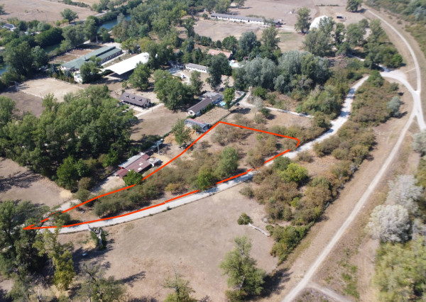 Rekreačný pozemok s výmerou 4 063 m² v atraktívnom prírodnom prostredí – Piešťany