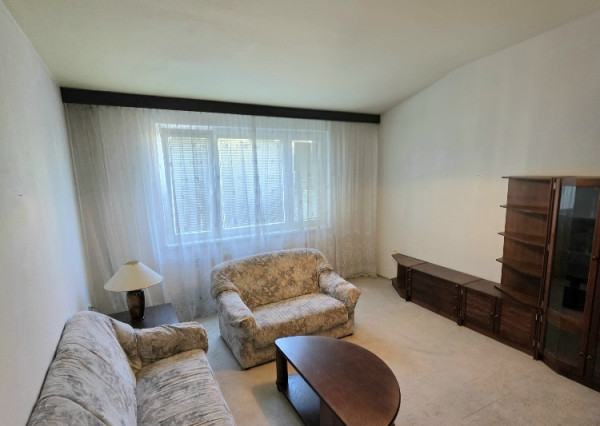 3 izbový byt Bánovce nad Bebravou/ DUBNIČKA /63 m2/ LOGGIA/ PIVNICA