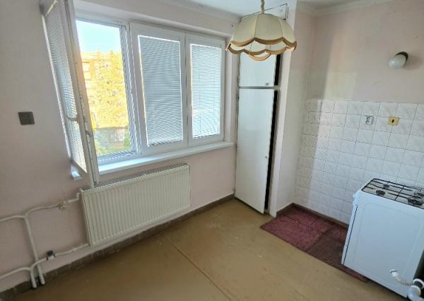 3 izbový byt Bánovce nad Bebravou/CENTRUM/62 m2 LOGGIA/PIVNICA