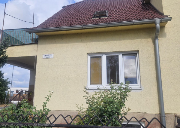 RODINNÝ DOM S DVOMI BYTOVÝMI JEDNOTKAMI – INOVECKÁ ULICA, TRENČÍN