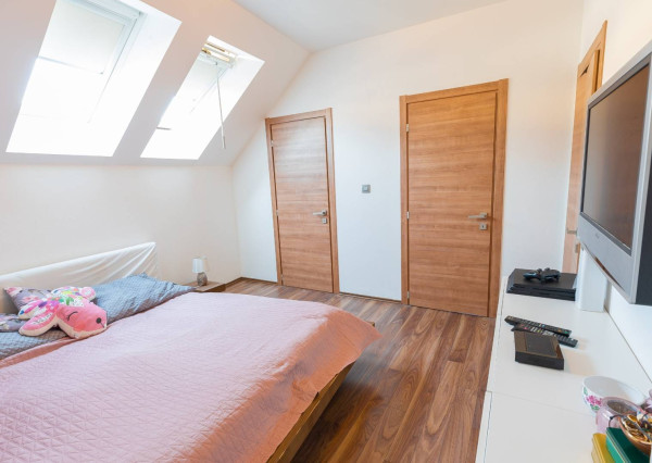 Na predaj výnimočný 3-izbový rodinný dom, 249 m², Vajnory