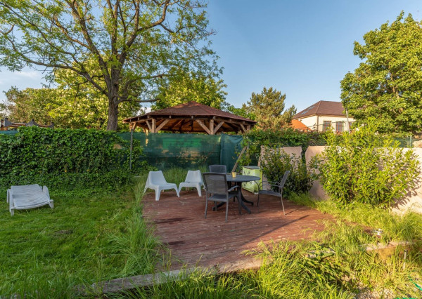 Na predaj výnimočný 3-izbový rodinný dom, 249 m², Vajnory