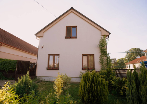 Na predaj výnimočný 3-izbový rodinný dom, 249 m², Vajnory