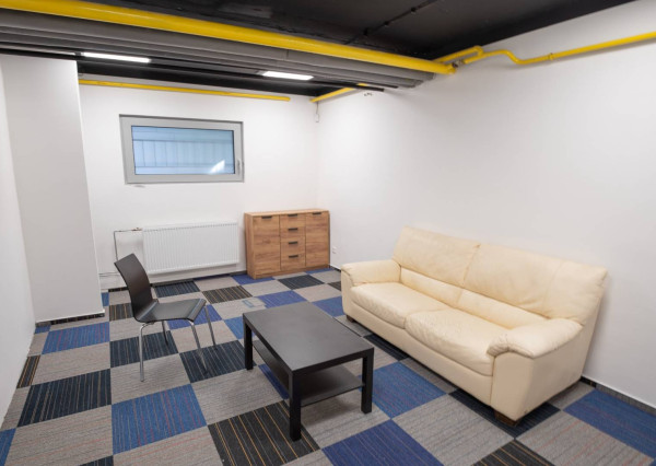 Na prenájom krásne kancelárie, 14 – 156 m², Račianska ul.,ihneď voľné